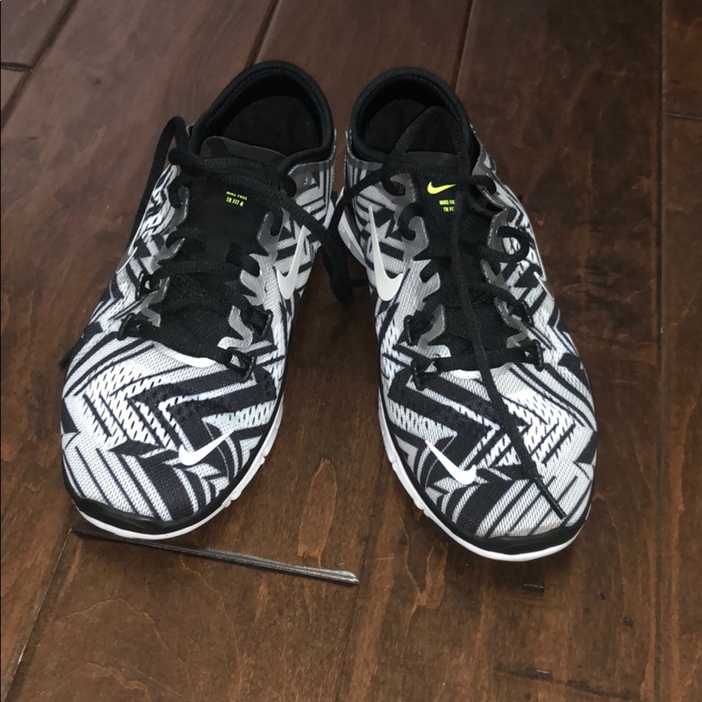 Nike Free 5.0 Weight Training Shoes size 6.5 NWOT